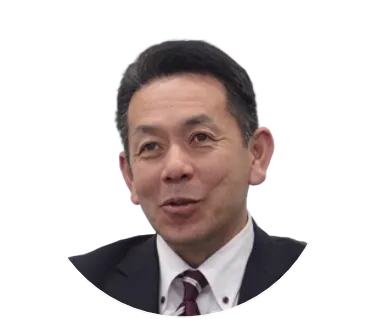 秋山 嘉隆 氏